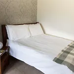 Bed & Breakfast The Day's Bar & 3*