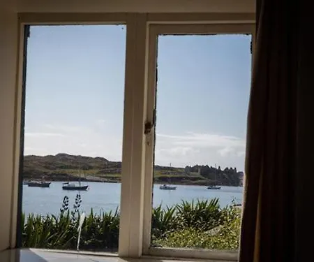 The Beach, Days Bar And Inishbofin