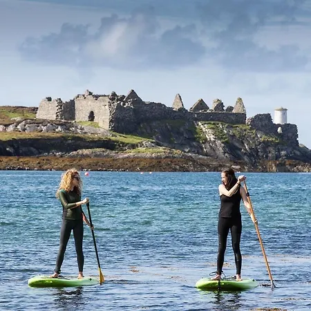 The Beach, Days Bar And