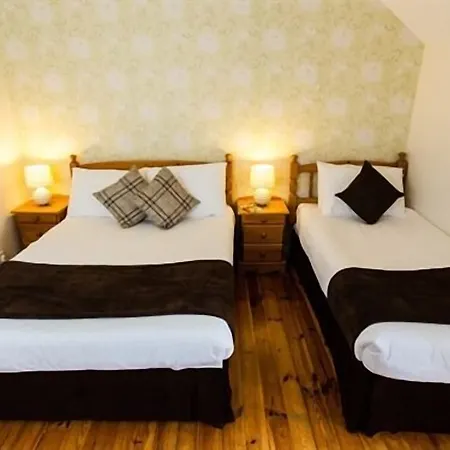 فندق مبيت وإفطار The Beach, Days Bar And إينشبوفين