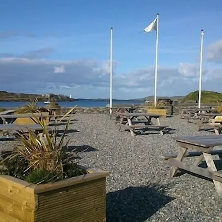 The Beach, Days Bar And فندق مبيت وإفطار إينشبوفين