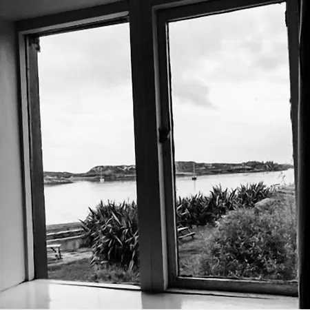 Bed and breakfast The Beach, Days Bar And