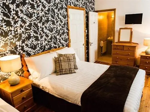 The Day's Bar & 3* Inishbofin